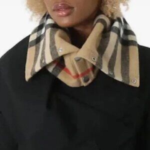 NWT Burberry Giant Nova Check 100% Cashmere Snap Side Snood Neck Warmer UNISEX